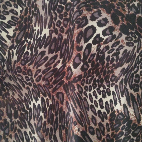 Shirt - Picture 3 of 7